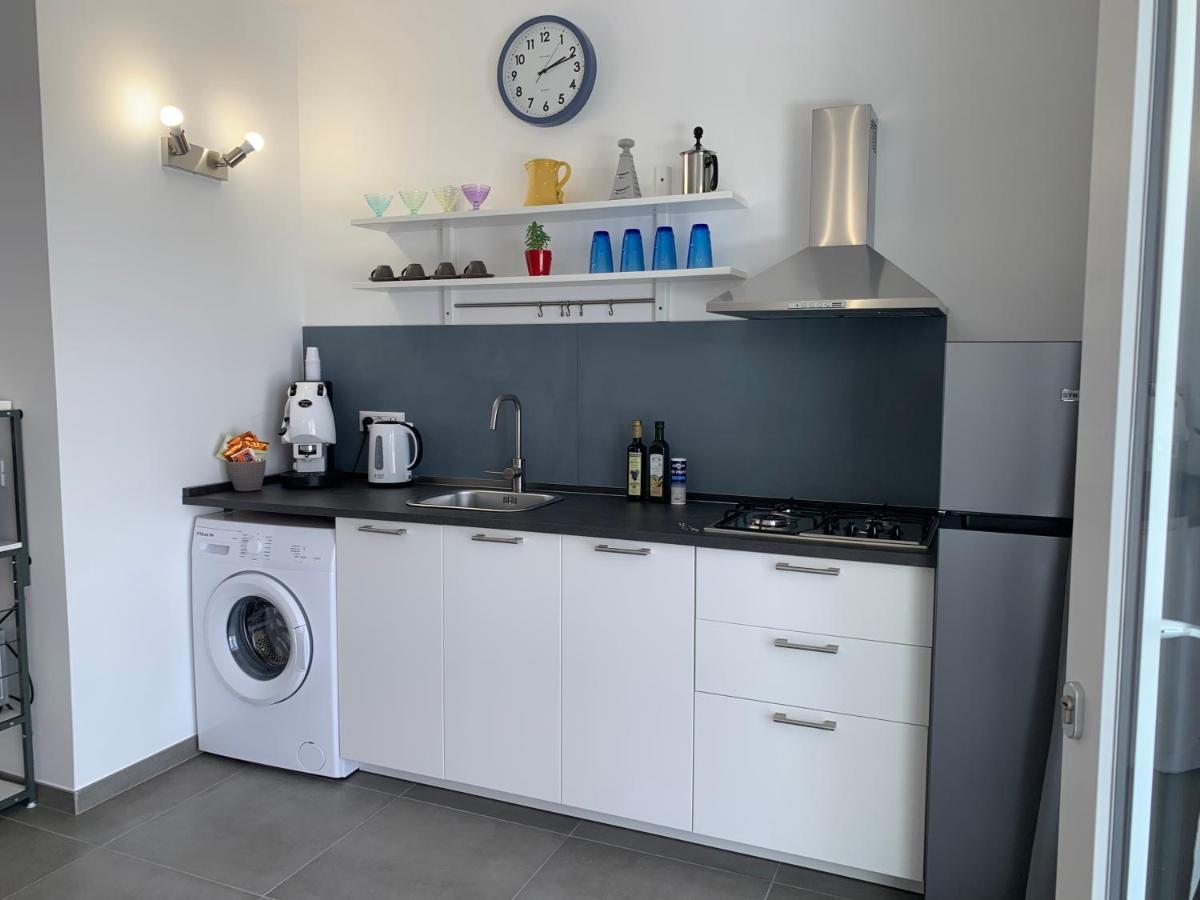 White House Monolocale Apartment Авола Екстериор снимка